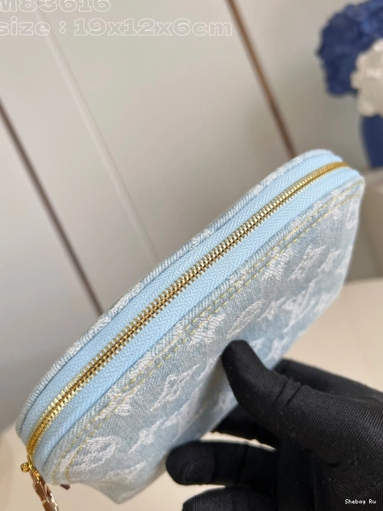 Cosmétique Pochette PM Louis Vuitton 0709